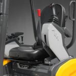 MechMaxx Mini Compact Excavator with Kubota D902 Engine, 95" Max Digging Depth, 4190 lb Operating Weight, Model MEC17PRO - Image 8