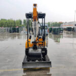TYPHON TERROR XVIII Mini Excavator – 4000lbs EPA Certified USA KUBOTA D902 engine - Image 3