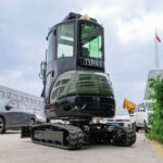 TYPHON TERROR XXV Diesel Mini Excavator 2.7 Ton, 25.1 hp Kubota D1105 RetractableTracks, AC Cabin - Image 14