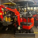 1.4 Ton, Kubota Engine Mini Excavator w/ Side Swing Boom, & Hydraulic Thumb | AGT-QK18K-C - Image 8