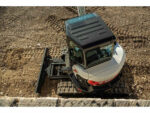 E26 Compact Excavator - Image 9