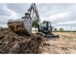 E88 Compact Excavator - Image 4