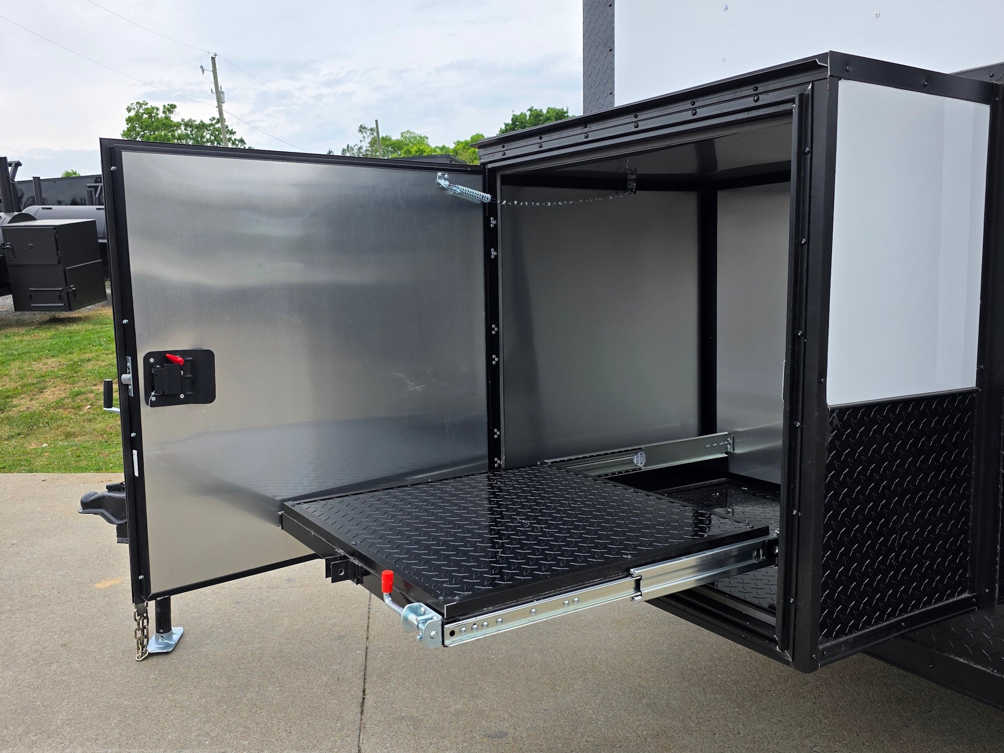 8.5'X24' White Hybrid Enclosed Trailer W/ Roof Covered Deck and Gen box (2)7,000lb Axles - Image 31