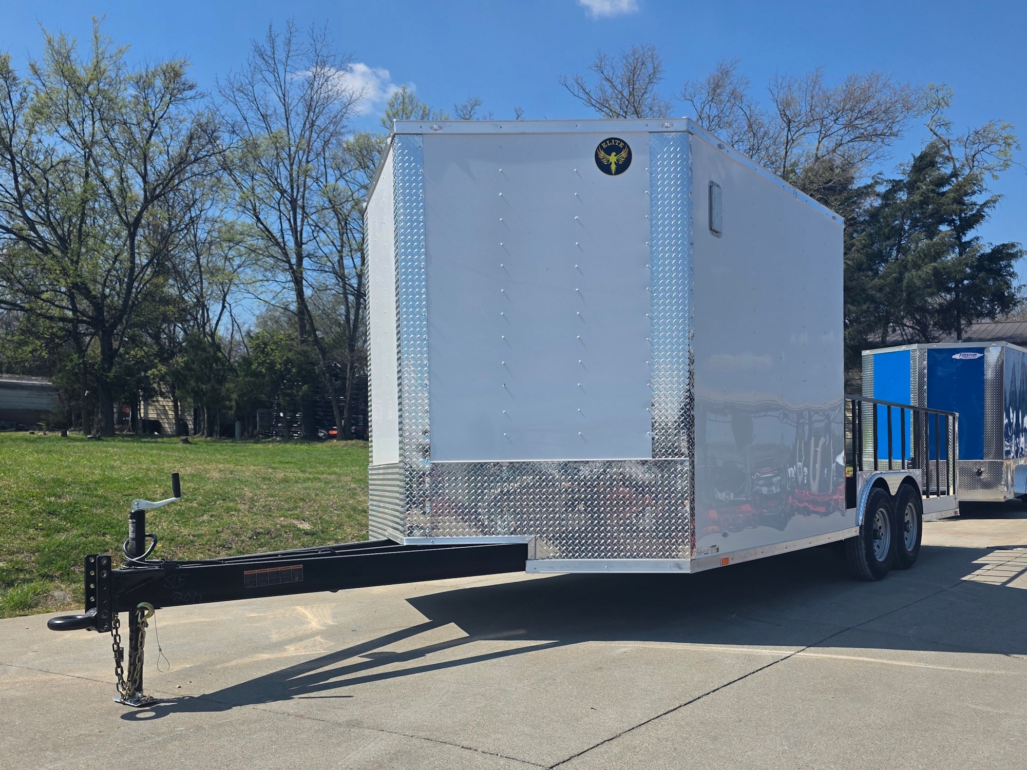 8.5x20 White Enclosed Hybrid Utility Trailer (2) 7,000lb Axles 14K GVWR - Image 8