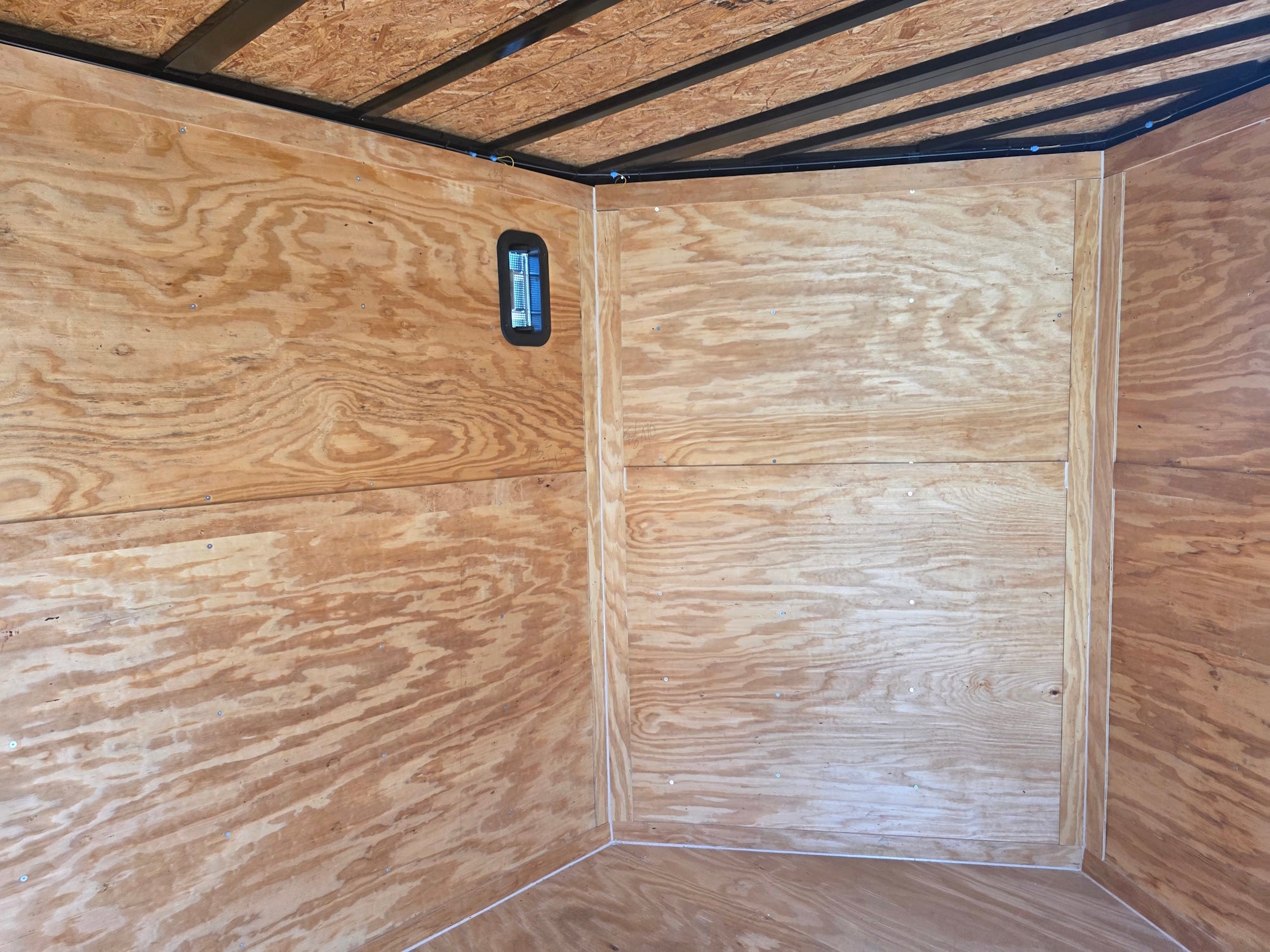 8.5x20 White Enclosed Hybrid Utility Trailer (2) 7,000lb Axles 14K GVWR - Image 13